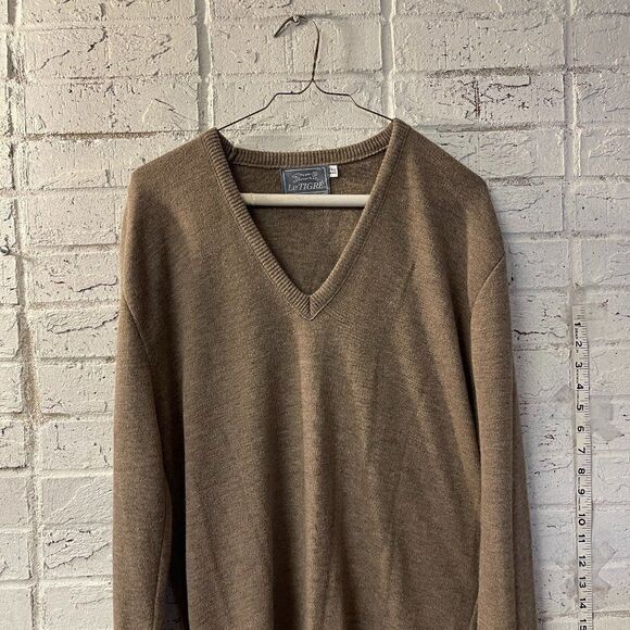 ]Vintage Le Tigre Tall Tan V-Neck Sweater XL